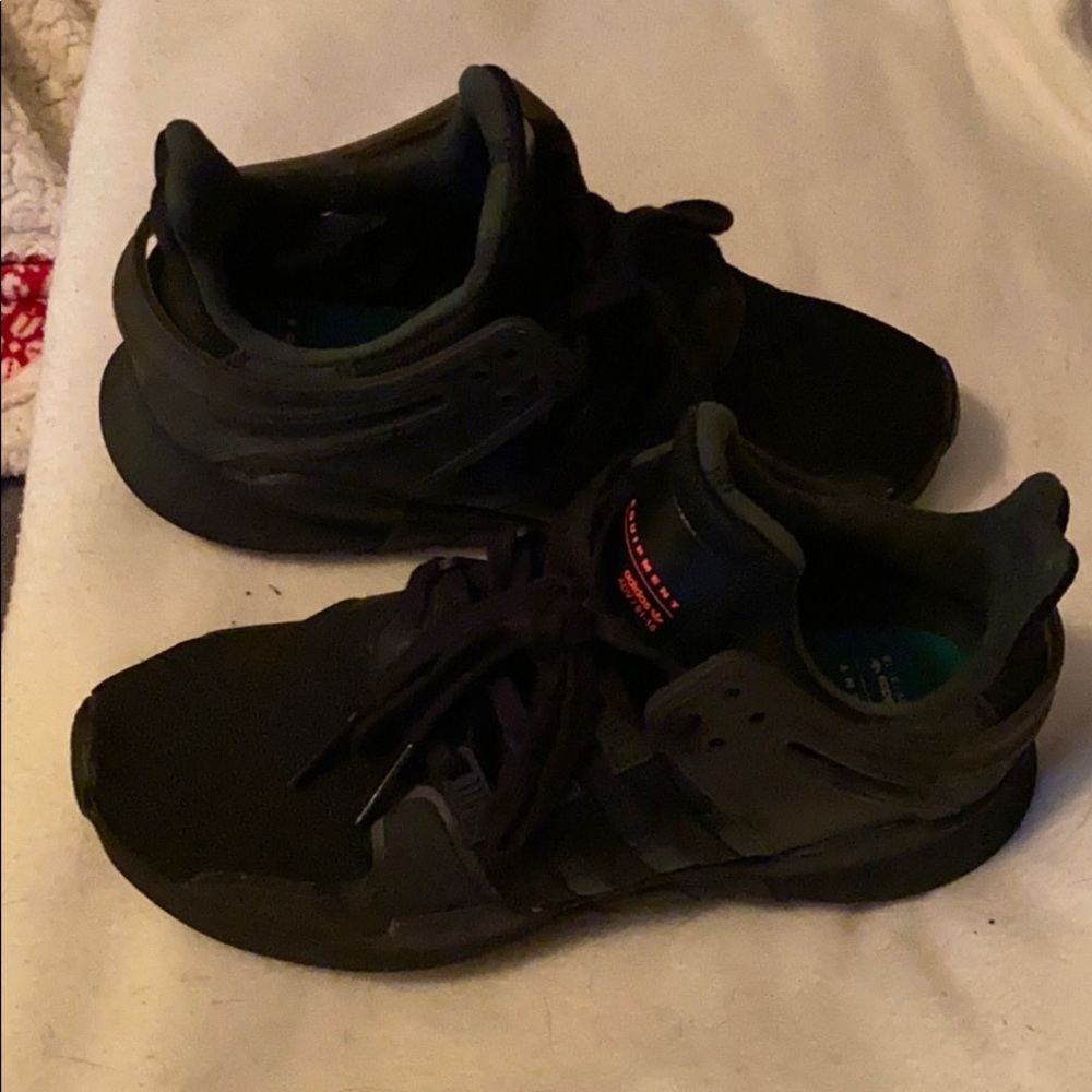 Adidas Sneakers